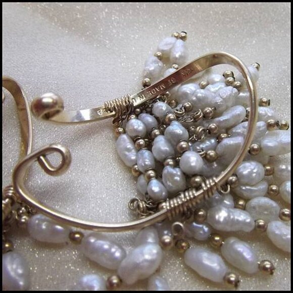 Freshwater Pearl Earrings 14kt Gold Ear Hoop Clusters Designer Jewelry 15429 - Picture 6 of 6